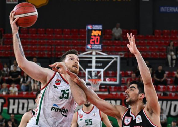 Pınar Karşıyaka evinde Reeder Samsunspor’a fark attı