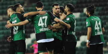 Seyircisiz maçta kazanan Kocaelispor