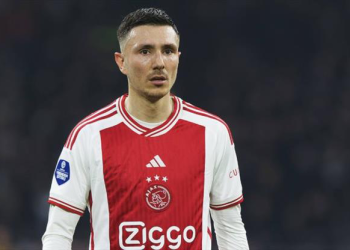 Steven Berghuis’in menajerinden çarpıcı Beşiktaş itirafı!
