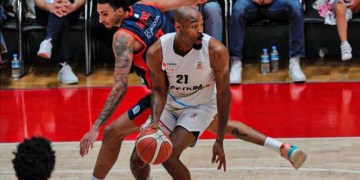 Aliağa Petkimspor evinde play-off biletini kaptı