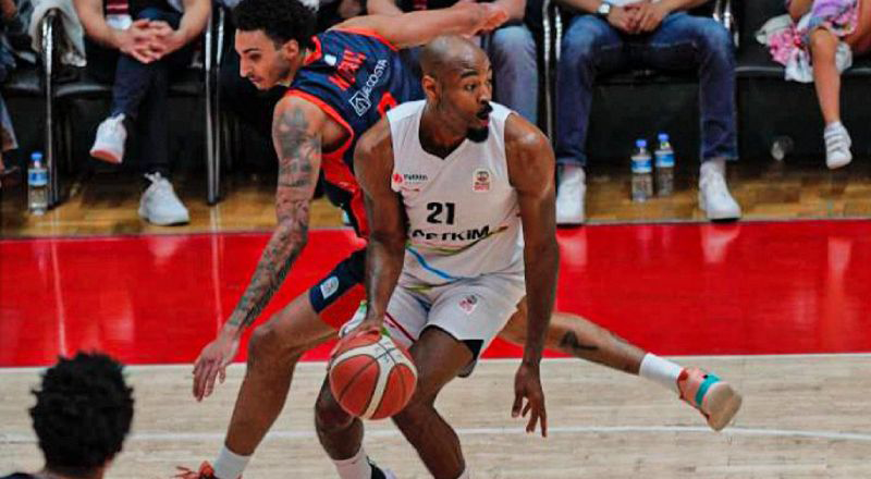 Aliağa Petkimspor evinde play-off biletini kaptı