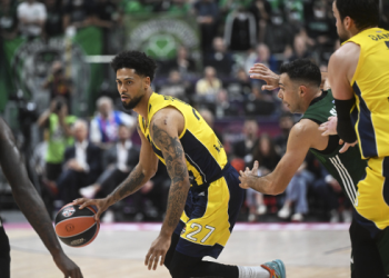 Fenerbahçe Beko, final şansını kaçırdı