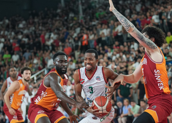 Galatasaray Ekmas, Pınar Karşıyaka’yı deplasmanda devirdi