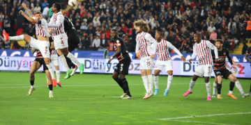Gaziantep FK ve Hatayspor puanları paylaştı!