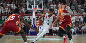 Pınar Karşıyaka evinde farklı kazandı, son yarı finalist oldu