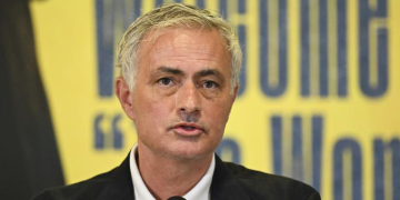 Fenerbahçe’ye dünya yıldızı golcü!