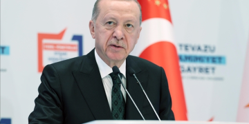 Erdoğan’dan UEFA’ya tepki: Merih’e değil milletimize ceza