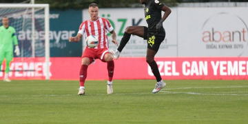 Alagöz Holding Iğdır FK, Boluspor deplasmanında tek golle kazandı