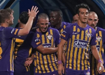 Eyüpspor 3 puanı 4 golle aldı