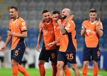 Gollü maçta kazanan RAMS Başakşehir