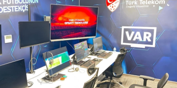 Dev derbinin VAR hakemi belli oldu