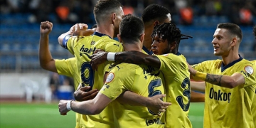 Fenerbahçe, Kasımpaşa deplasmanında