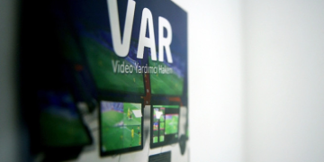 Beşiktaş ve Fenerbahçe maçlarının VAR hakemleri açıklandı