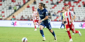 Fenerbahçe’de Çağlar Söyüncü’den kötü haber!