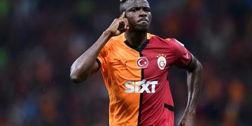 Osimhen’in efsane golü: 2.30 metreyi aşan tarihi röveşata!