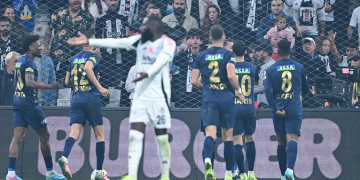 Beşiktaş evinde Kasımpaşa’ya mağlup oldu