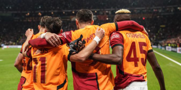 Galatasaray evinde 3 golle Tottenham’ı devirdi