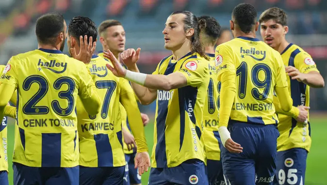 Fenerbahçe, Ziraat Türkiye Kupası’nda 3 puanı 3 golle aldı