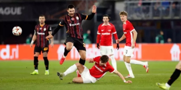 Galatasaray, AZ Alkmaar’a farklı mağlup oldu