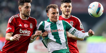 Konyaspor 9 kişiyle Beşiktaş’ı devirdi