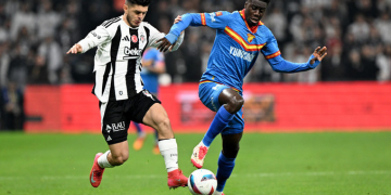 Beşiktaş kupaya veda etti, Göztepe yarı finalde!