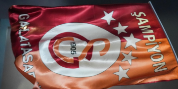 Galatasaray’da 30 milyarlık gelir hedefi