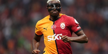 Galatasaraylı futbolcular ‘Osimhen’ için dua ediyor