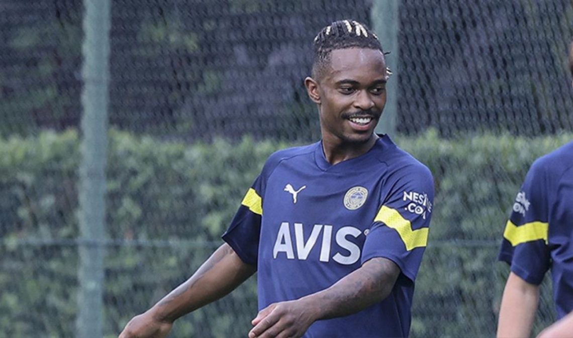 Fenerbahçe, Lincoln Henrique’nin sözleşmesini feshetti