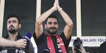 Galatasaray İlkay Gündoğan transferini KAP’a bildirdi