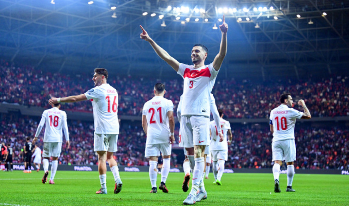 A Milliler 4 golle kazandı