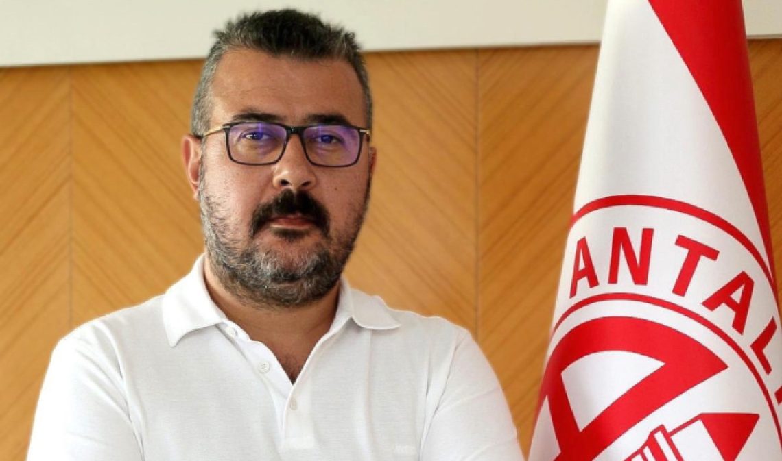 Eski Antalyaspor Başkanı Aziz Çetin gözaltına alındı