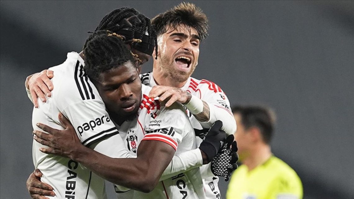Beşiktaş deplasmanda Fatih Karagümrük’ü 2-0 mağlup etti