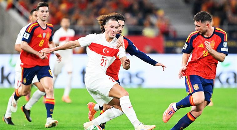 Türkiye deplasmanda İspanya ile berabere kaldı